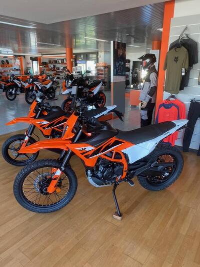 KTM 125 Enduro R (2025 - 26) nuova