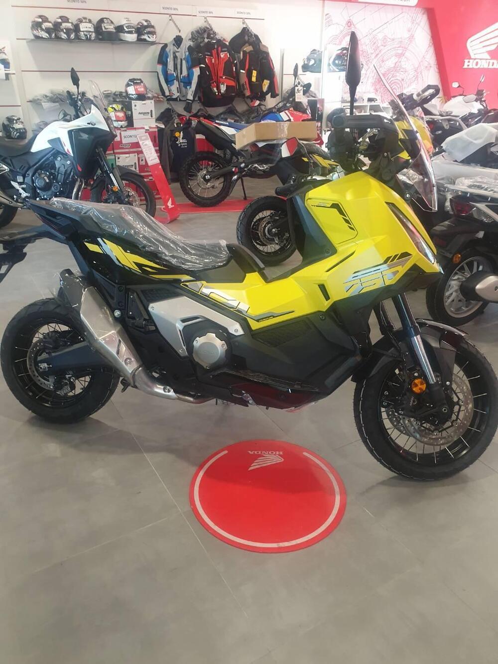 Honda X-ADV 750 (2025 - 26)