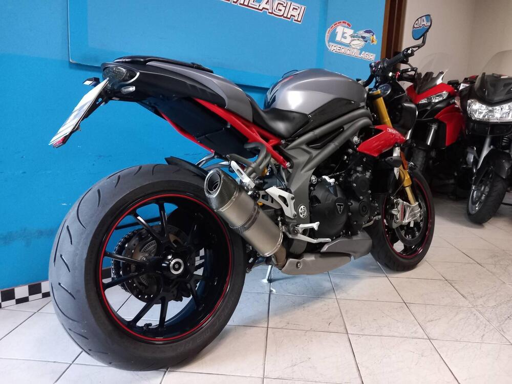 Triumph Speed Triple 1050 R ABS (2016 - 17) (3)