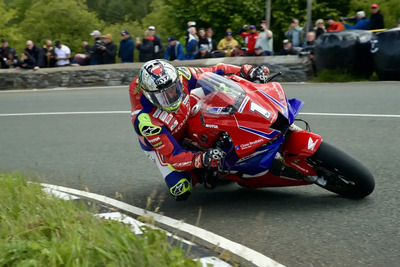 Sportbike al Tourist Trophy 2026. E cambia pure il calendario, ecco come