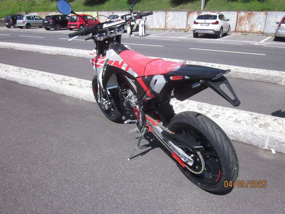 Fantic Motor Motard 50 Performance 2t (2020) (8)