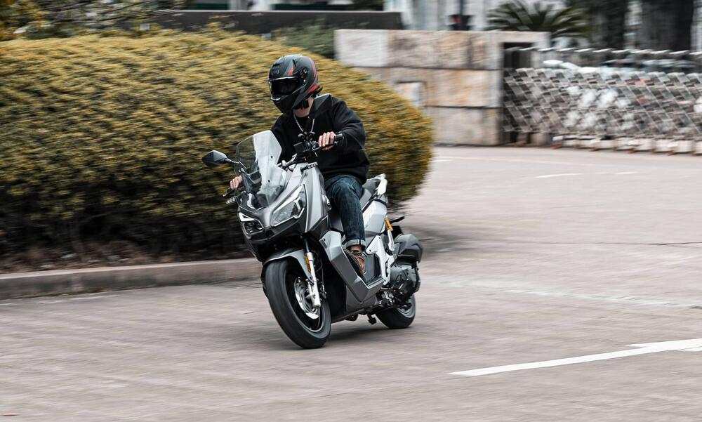 QJ Motor ATR 125 (2025) (2)