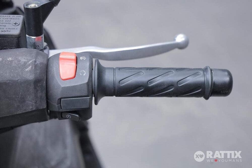 Suzuki Burgman UH 150 (2002 - 06) (12)