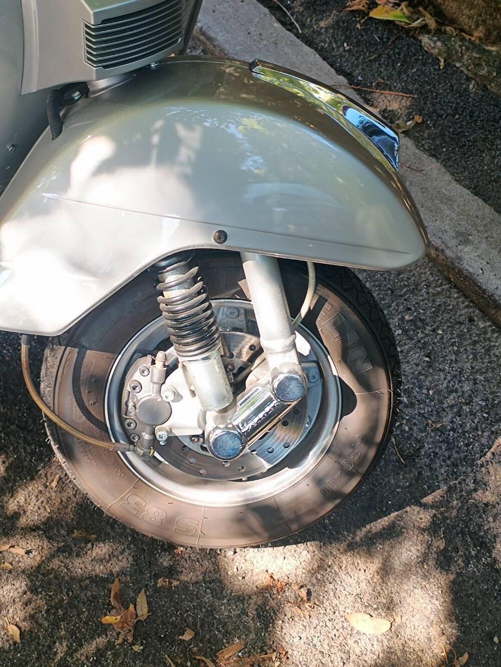 Piaggio Vespa 150 PX (1980 - 00) (8)