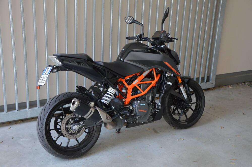 KTM 390 Duke (2021 - 23) (5)