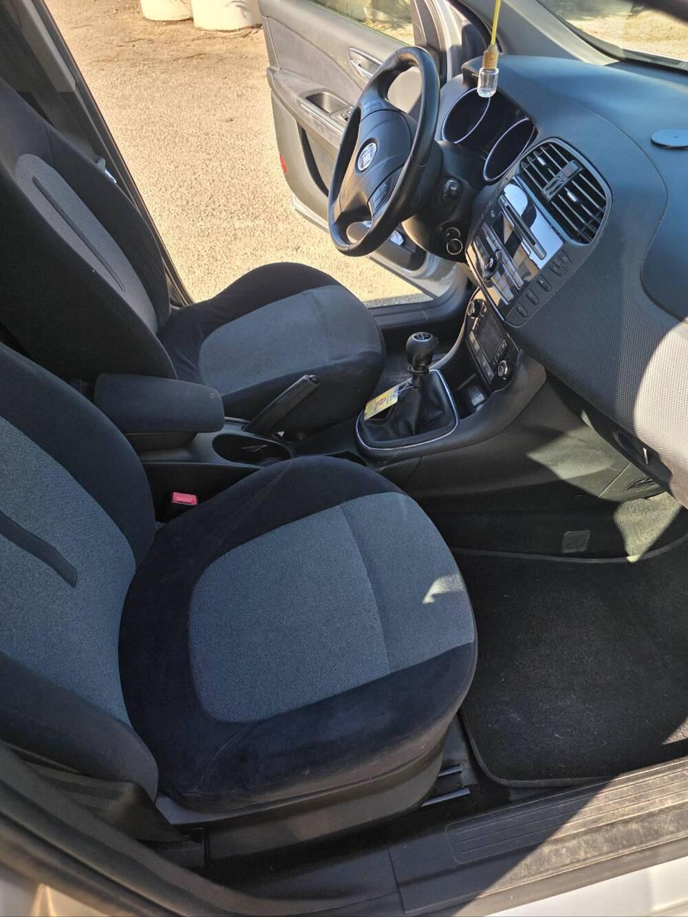Fiat Bravo usata a Bari (11)