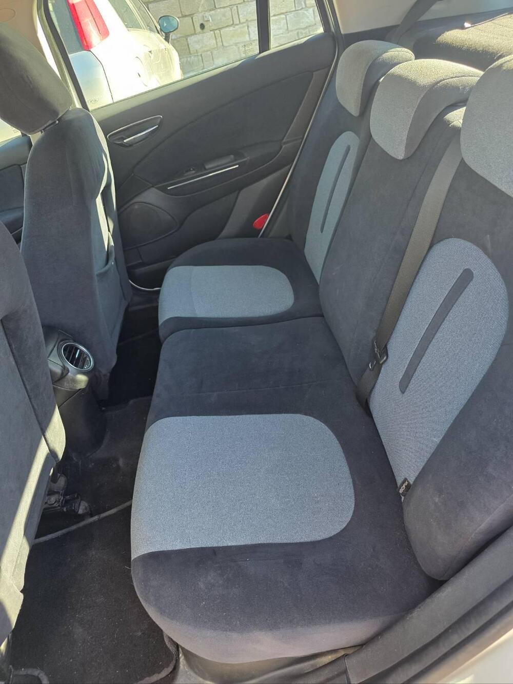 Fiat Bravo usata a Bari (12)
