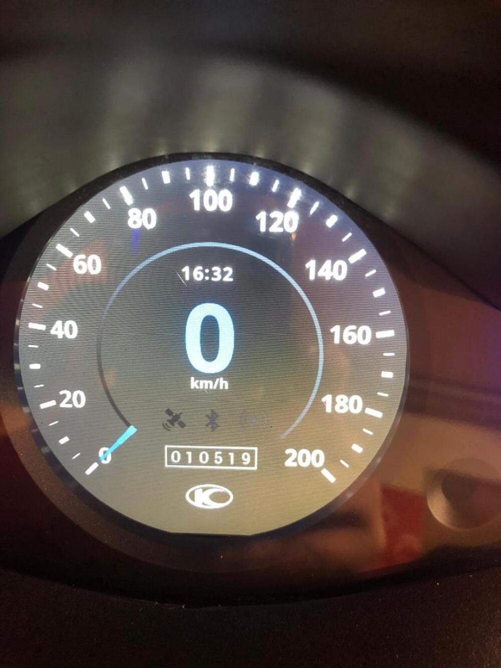 Kymco AK 550 ETS (2021 - 26) (7)