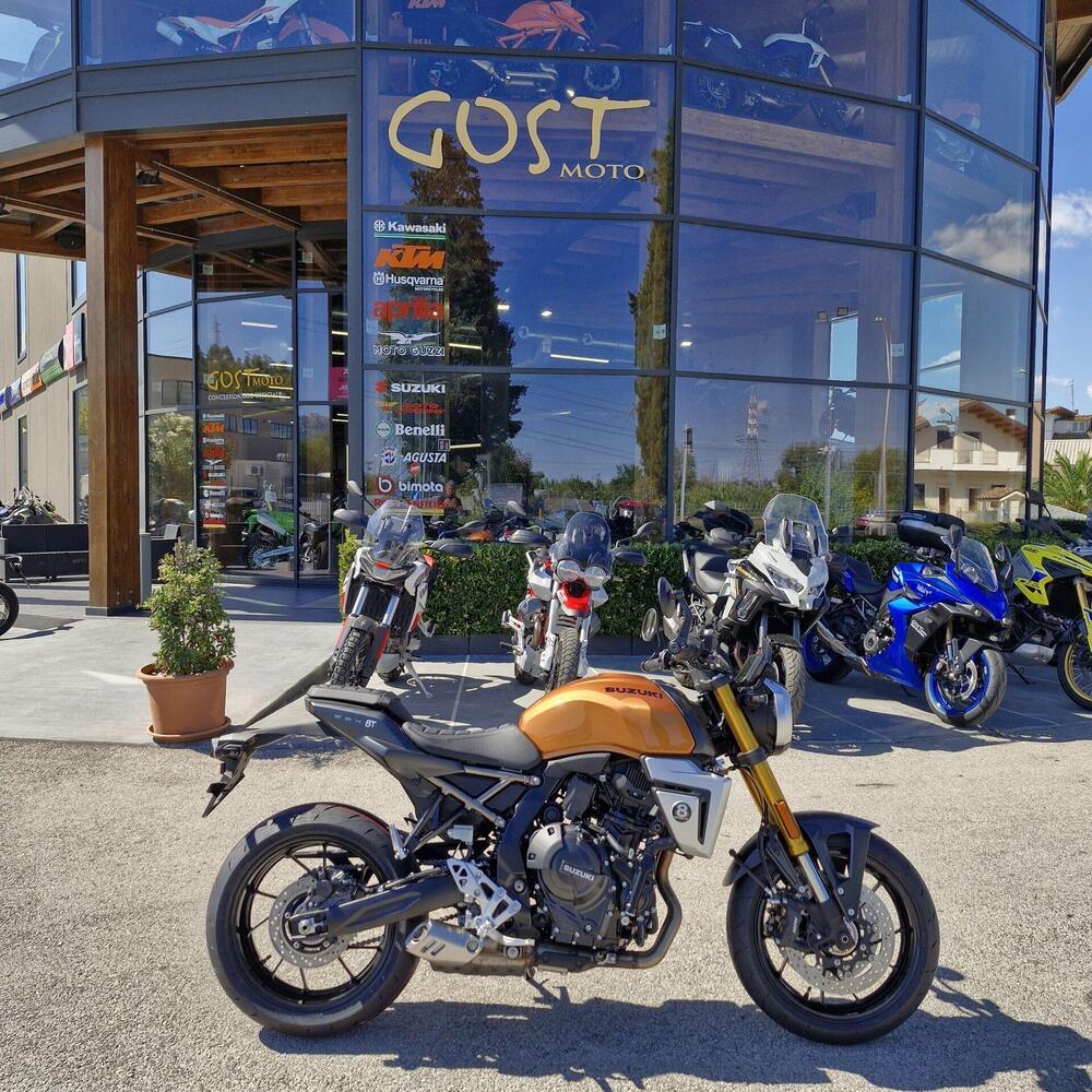 Suzuki GSX-8T (2025 - 26)