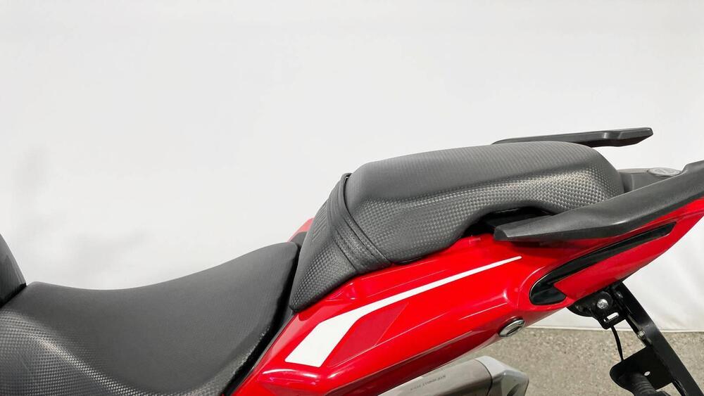 Benelli BN 302 R (2017 - 20) (10)
