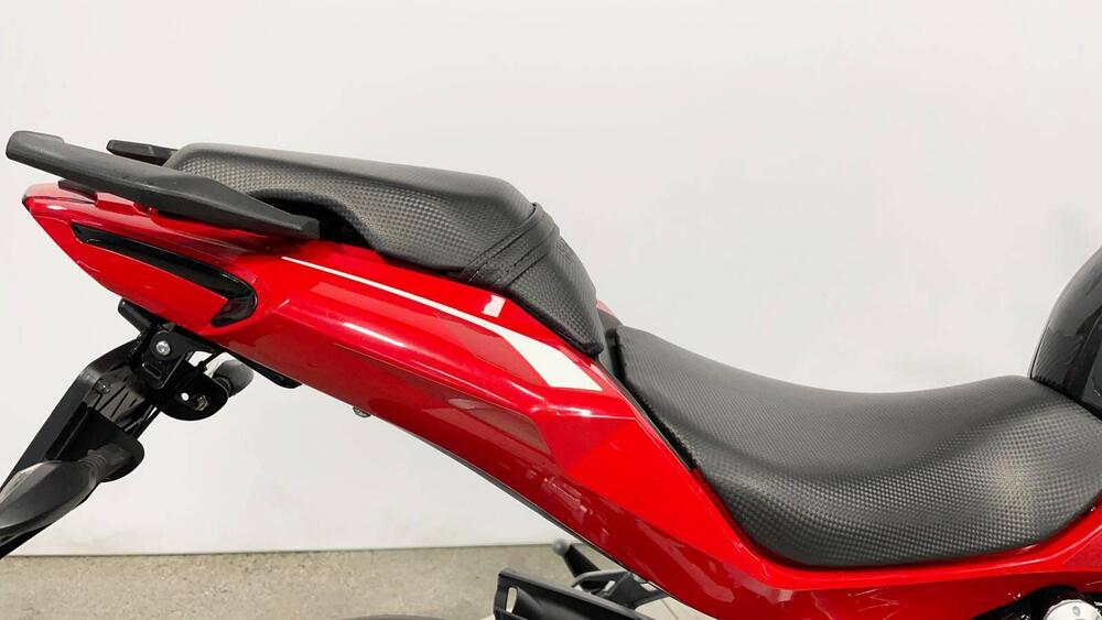 Benelli BN 302 R (2017 - 20) (14)