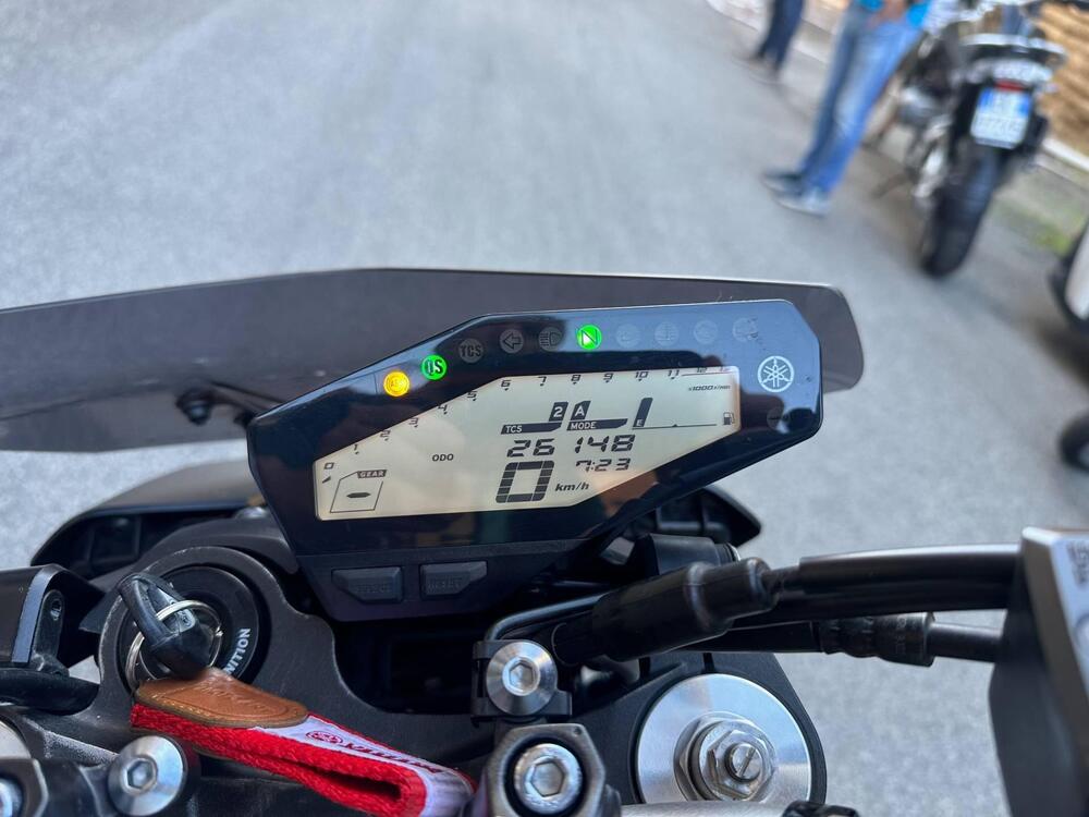 Yamaha MT-09 (2017 - 20) (9)