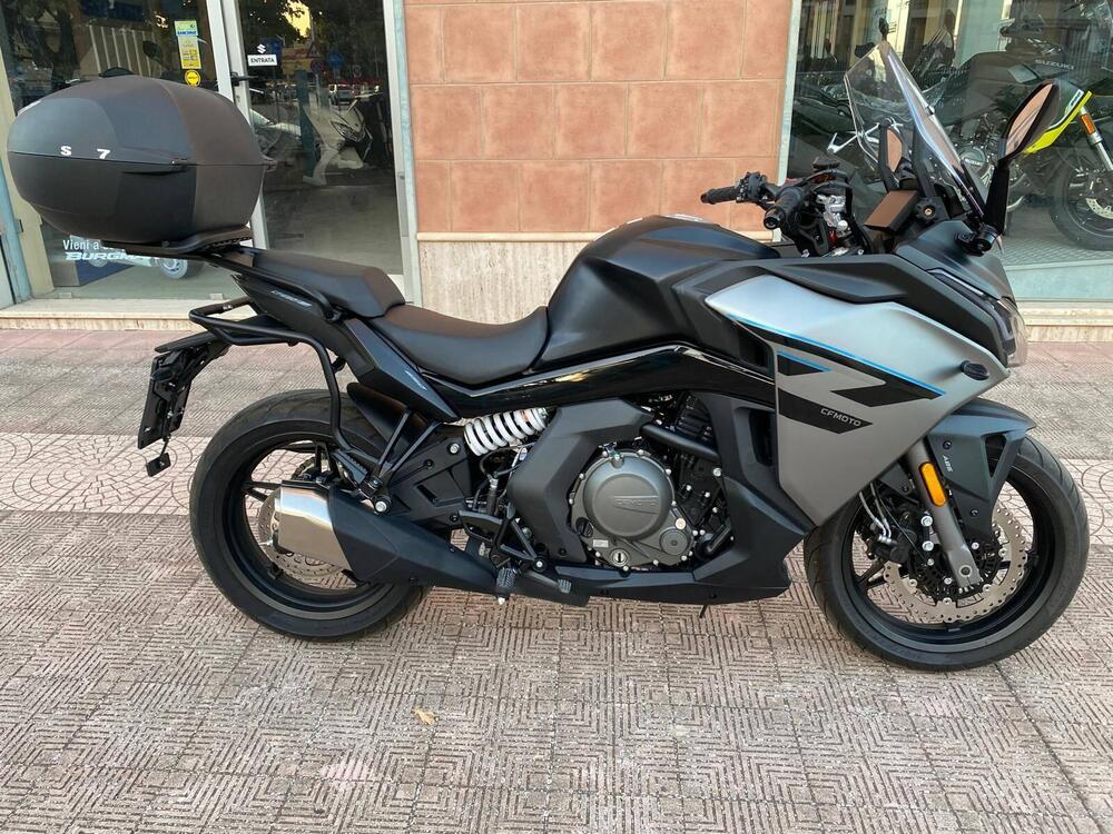 CFMOTO 650GT (2021 - 26) (2)