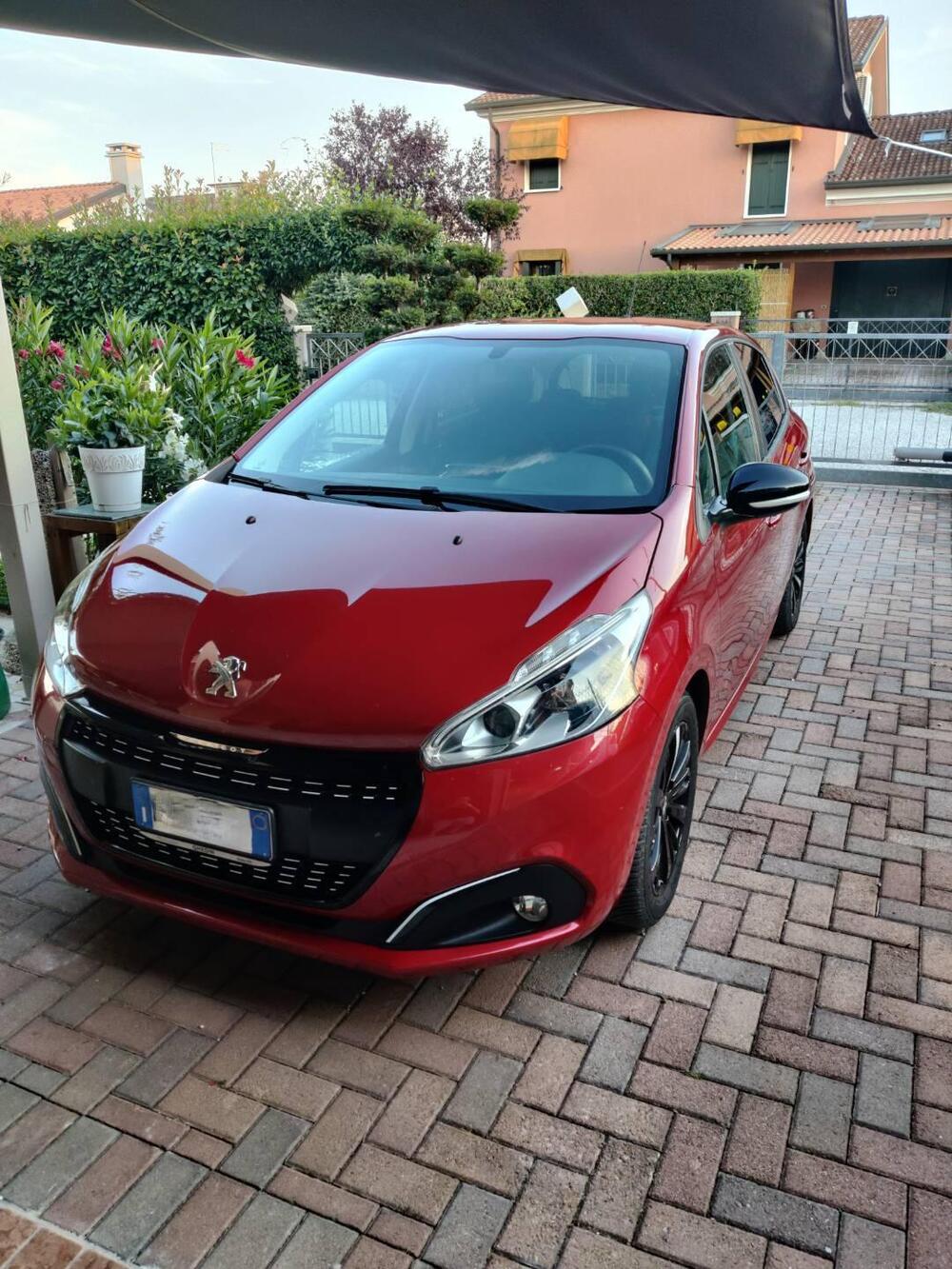 Peugeot 208 usata a Venezia