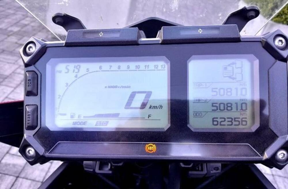 Yamaha MT-09 ABS (2016) (3)