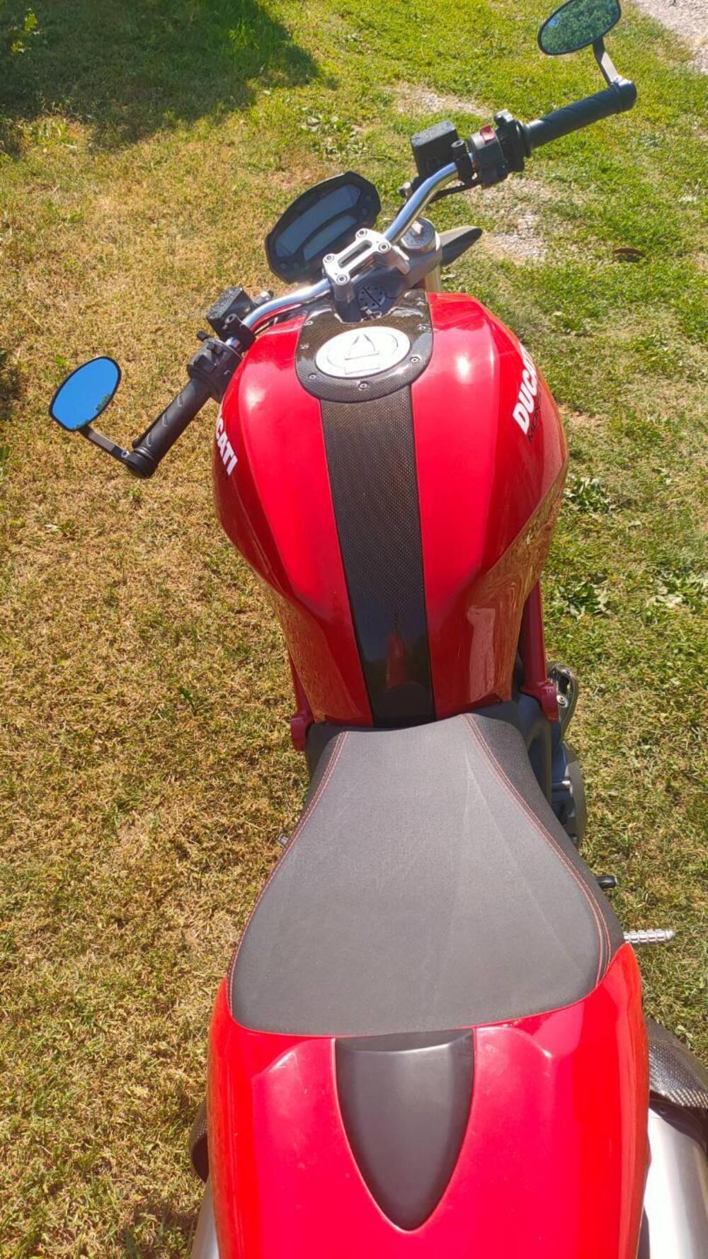 Ducati Monster 696 Plus (2007 - 14) (6)