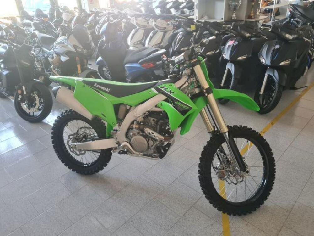 Kawasaki KX 250 (2023) (3)