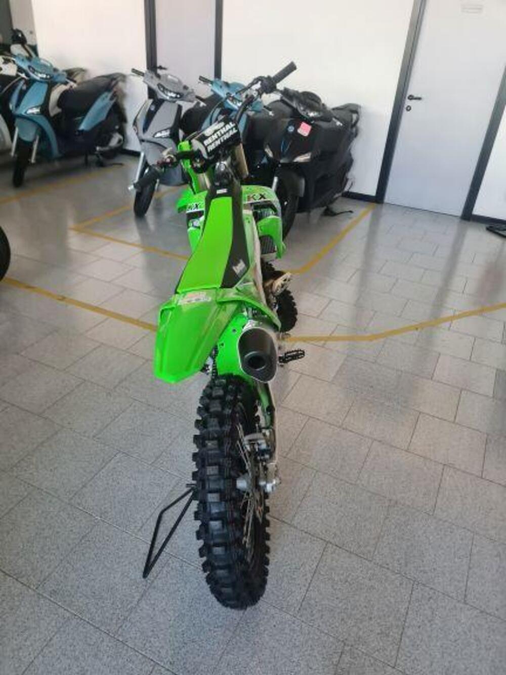 Kawasaki KX 250 (2023) (4)