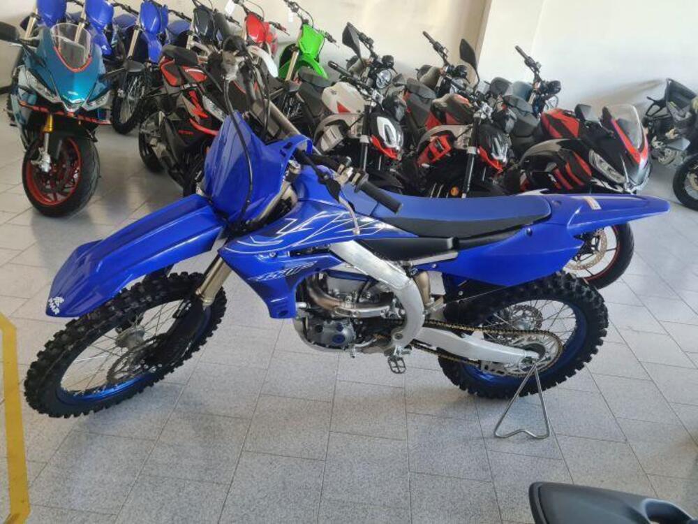 Yamaha YZ 450 F (2022) (5)