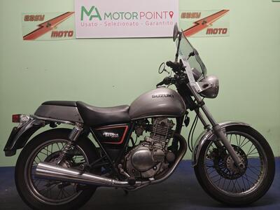 Suzuki TU 250 X (1997 - 03) usata