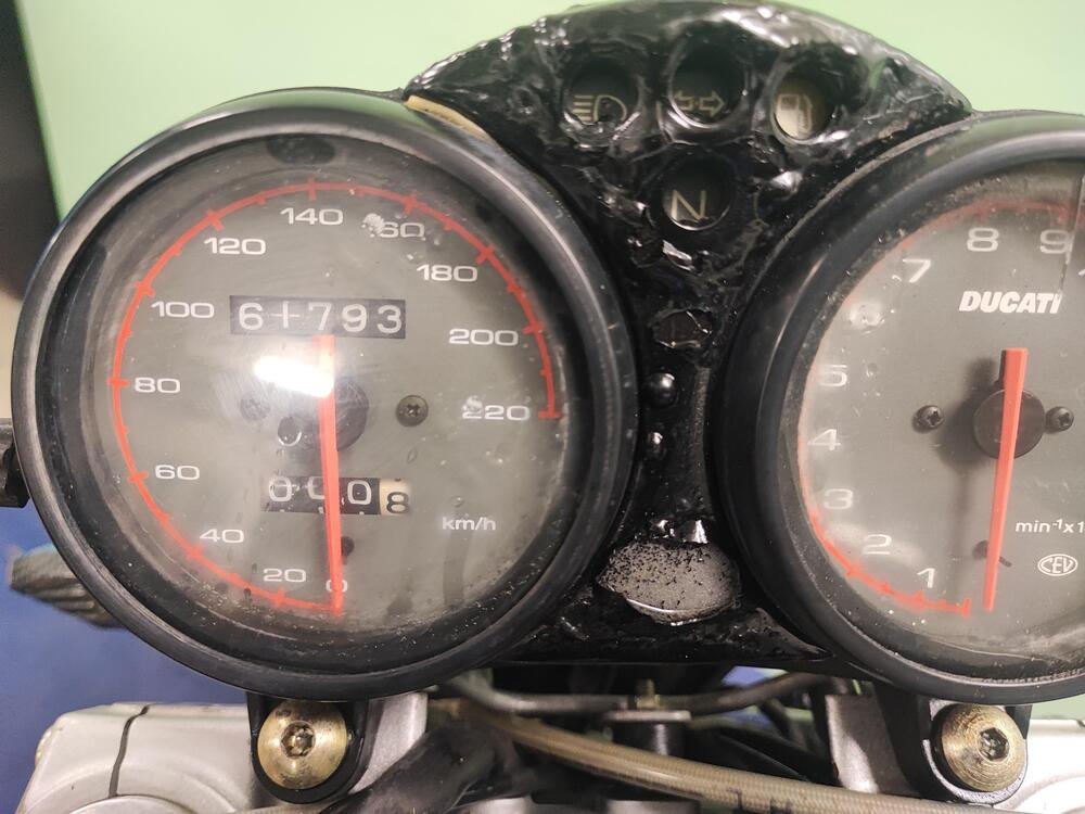 Ducati Monster 600 (1994 - 02) (6)