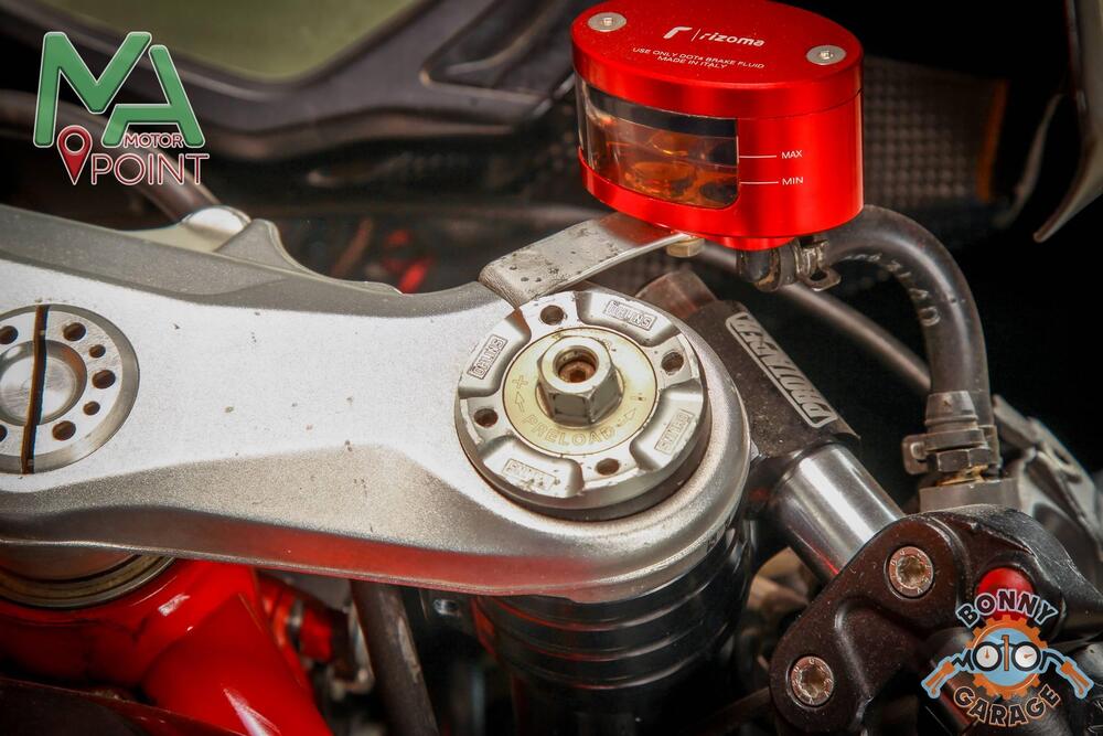 MV Agusta F3 800 Ago (2013 - 16) (9)