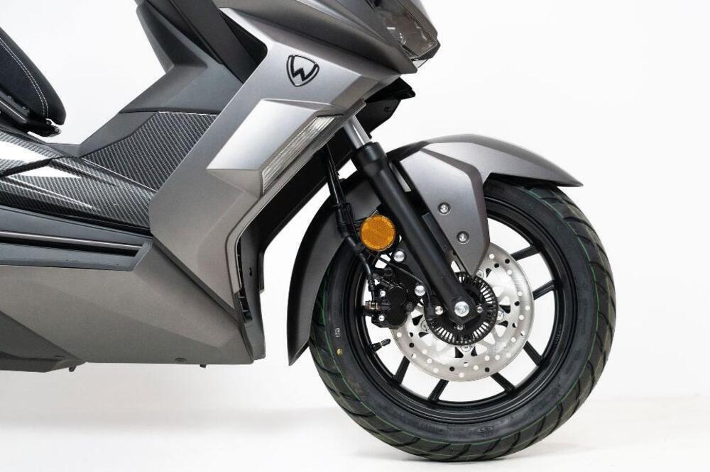 Wottan Motor GT2 300 (2025) (4)