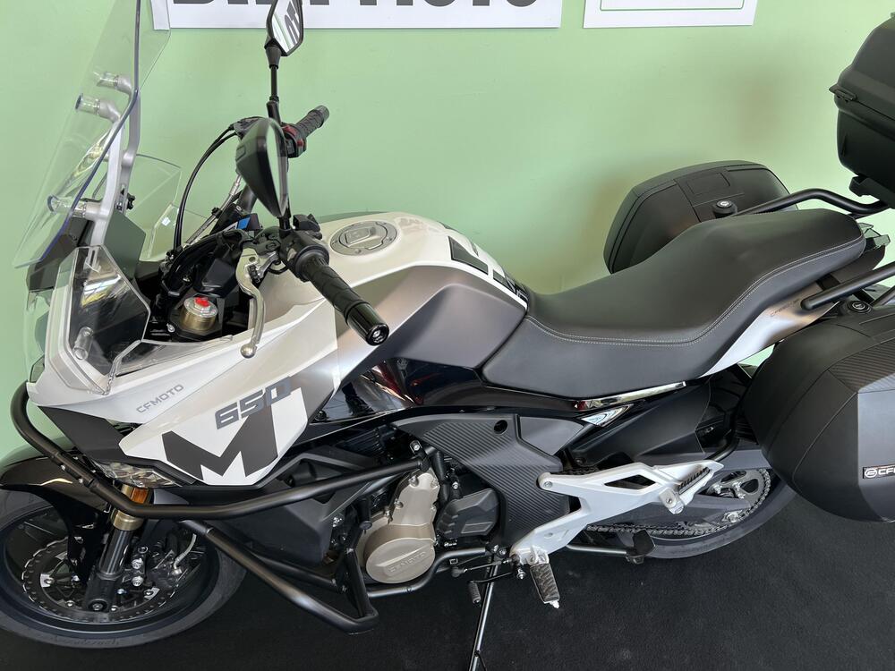 CFMOTO 650MT (2021 - 24) (14)