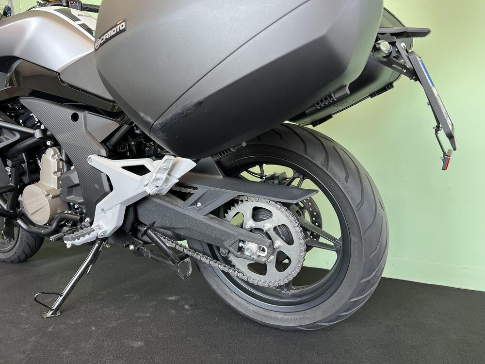 CFMOTO 650MT (2021 - 24) (15)