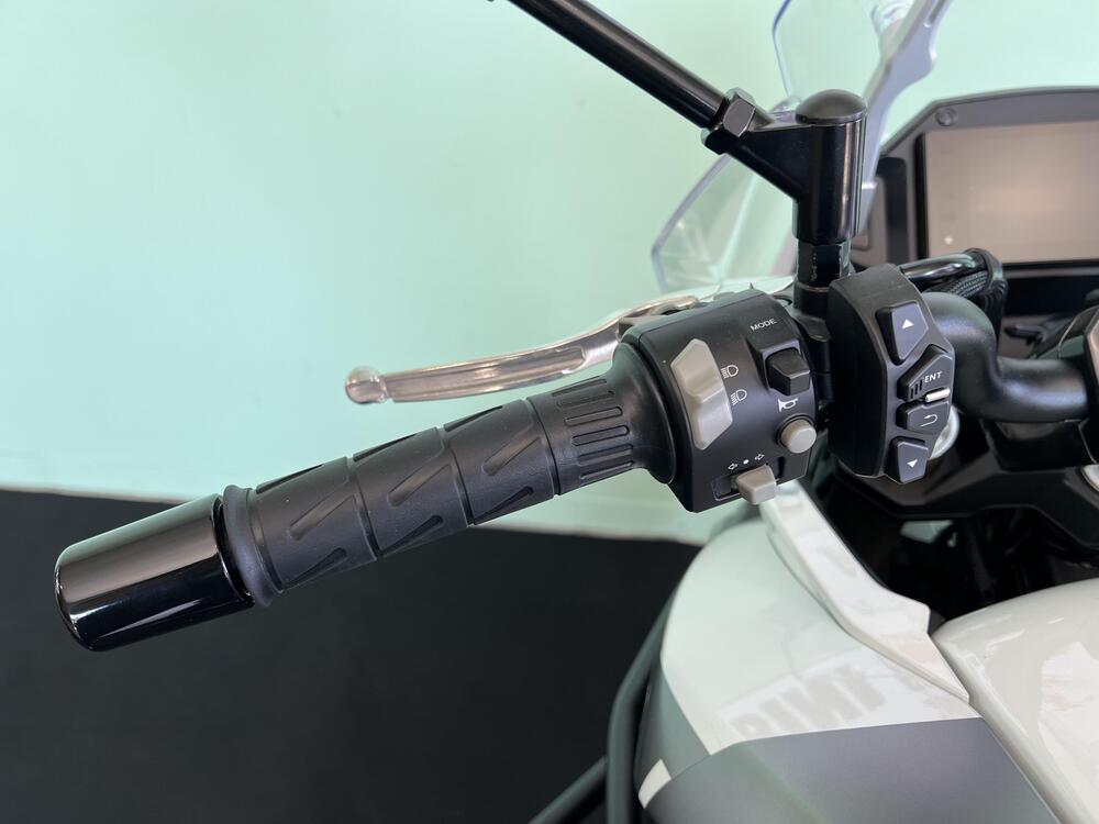 CFMOTO 650MT (2021 - 24) (18)