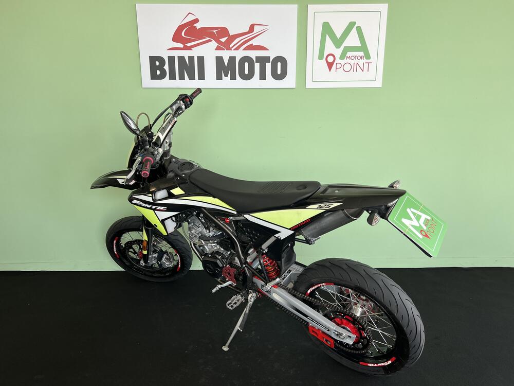 Fantic Motor XMF 125 Motard Performance 4t (2021 - 22) (6)