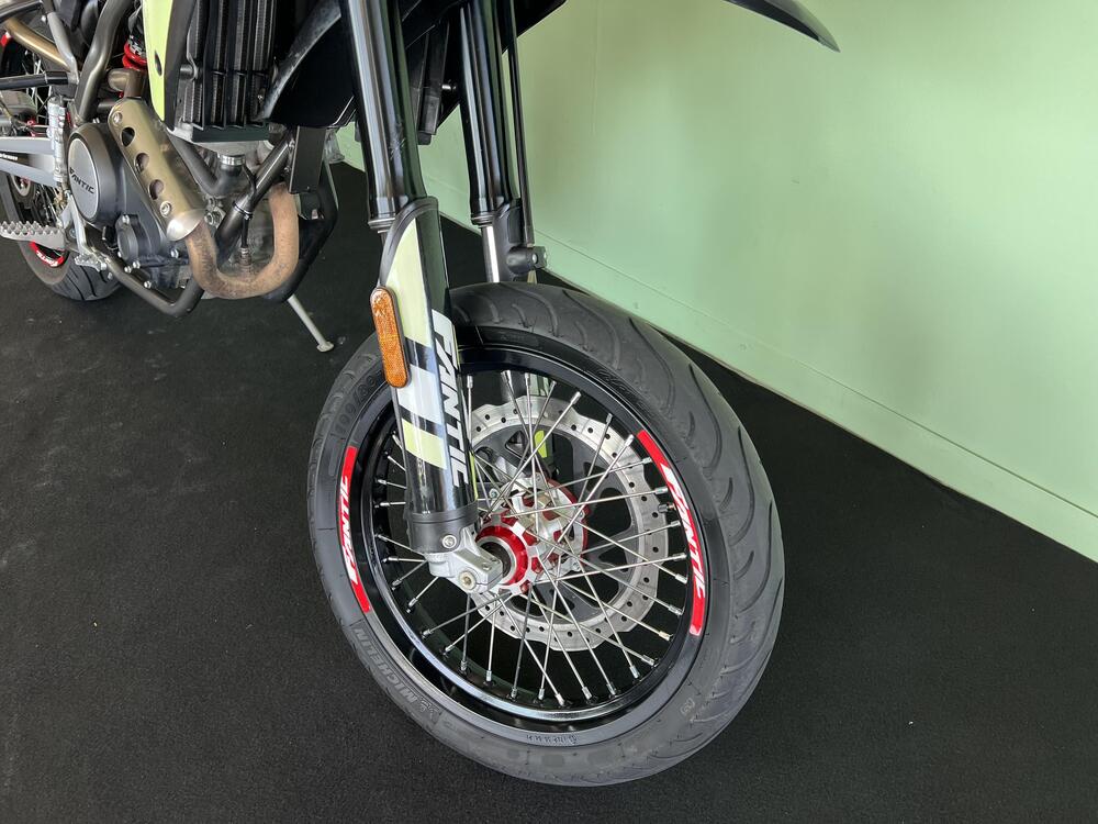 Fantic Motor XMF 125 Motard Performance 4t (2021 - 22) (17)