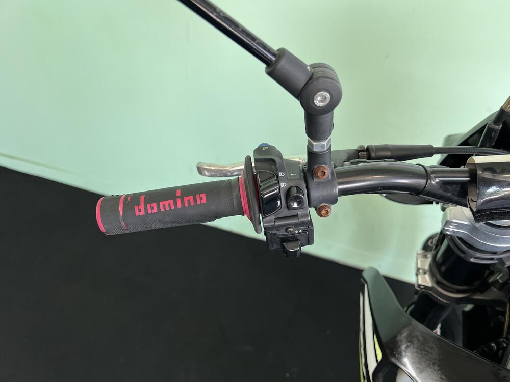 Fantic Motor XMF 125 Motard Performance 4t (2021 - 22) (19)