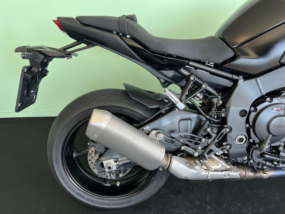 Yamaha MT-10 (2022 - 26) (10)
