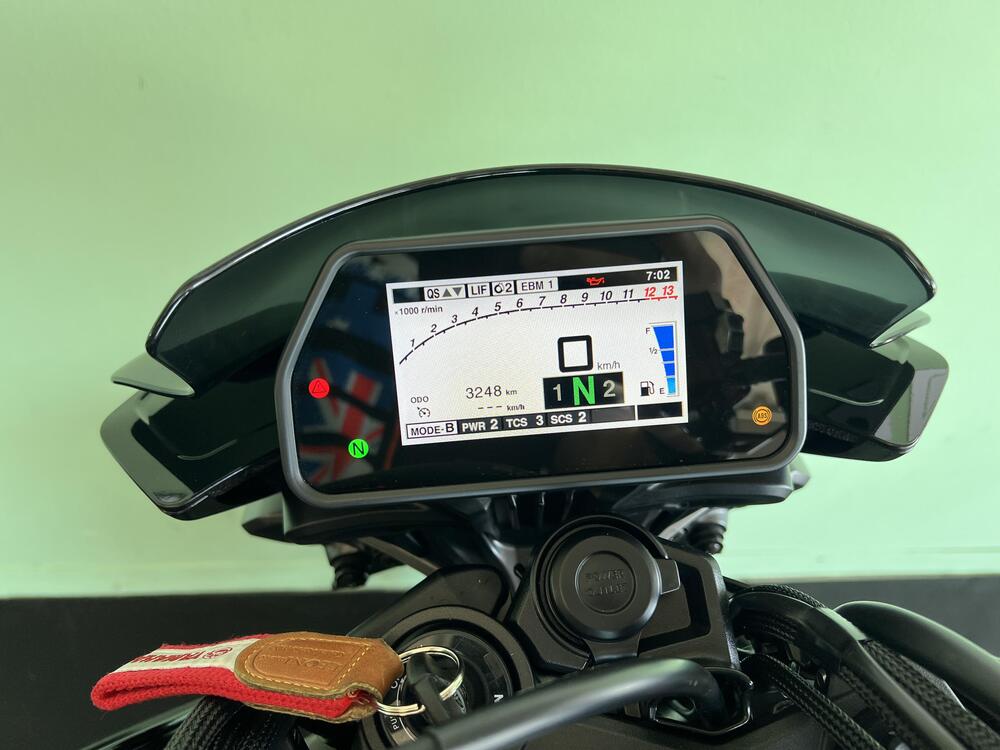 Yamaha MT-10 (2022 - 26) (20)