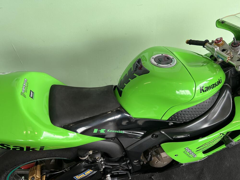 Kawasaki Ninja 636 ZX-6R (2005 - 06) (12)