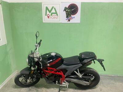 Swm Varez 125 (2022 - 23) usata