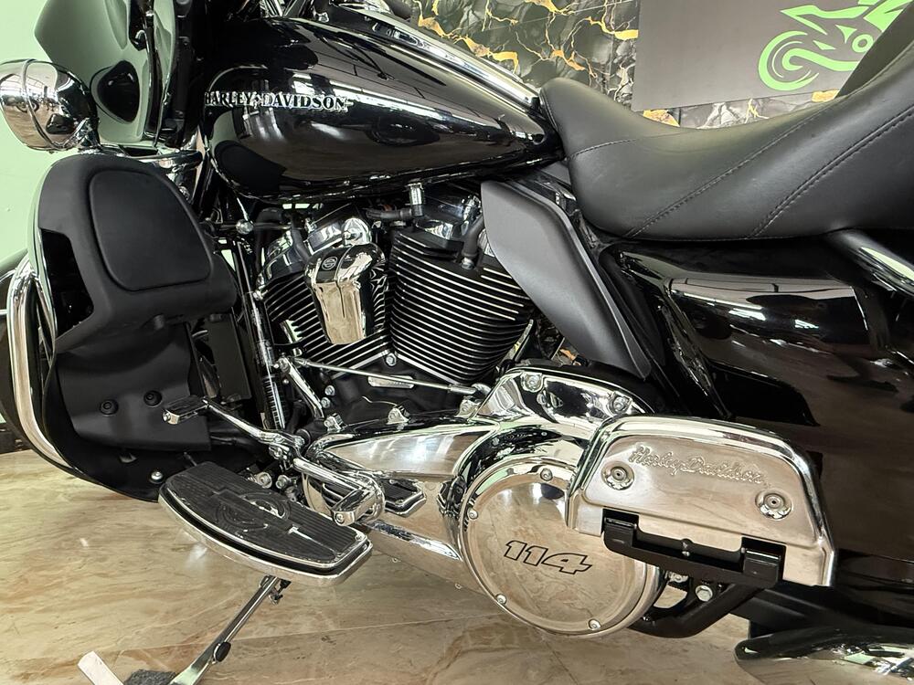 Harley-Davidson 114 Electra Glide Ultra Limited (2019) - FLHTK (6)