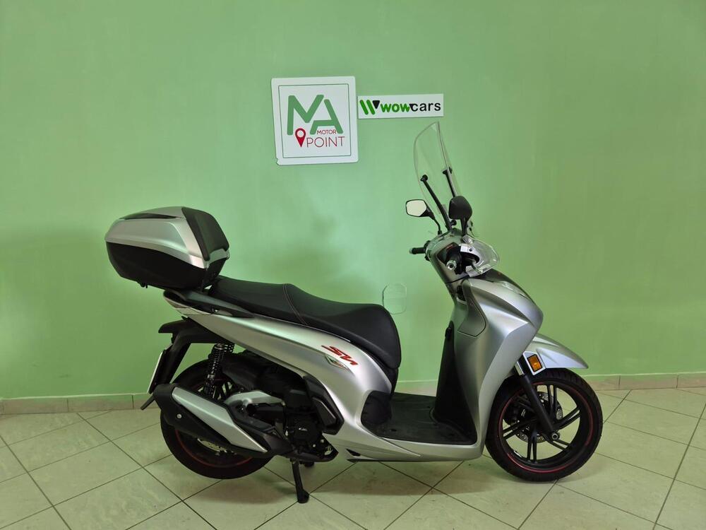 Honda SH 350 (2021 - 24) (3)