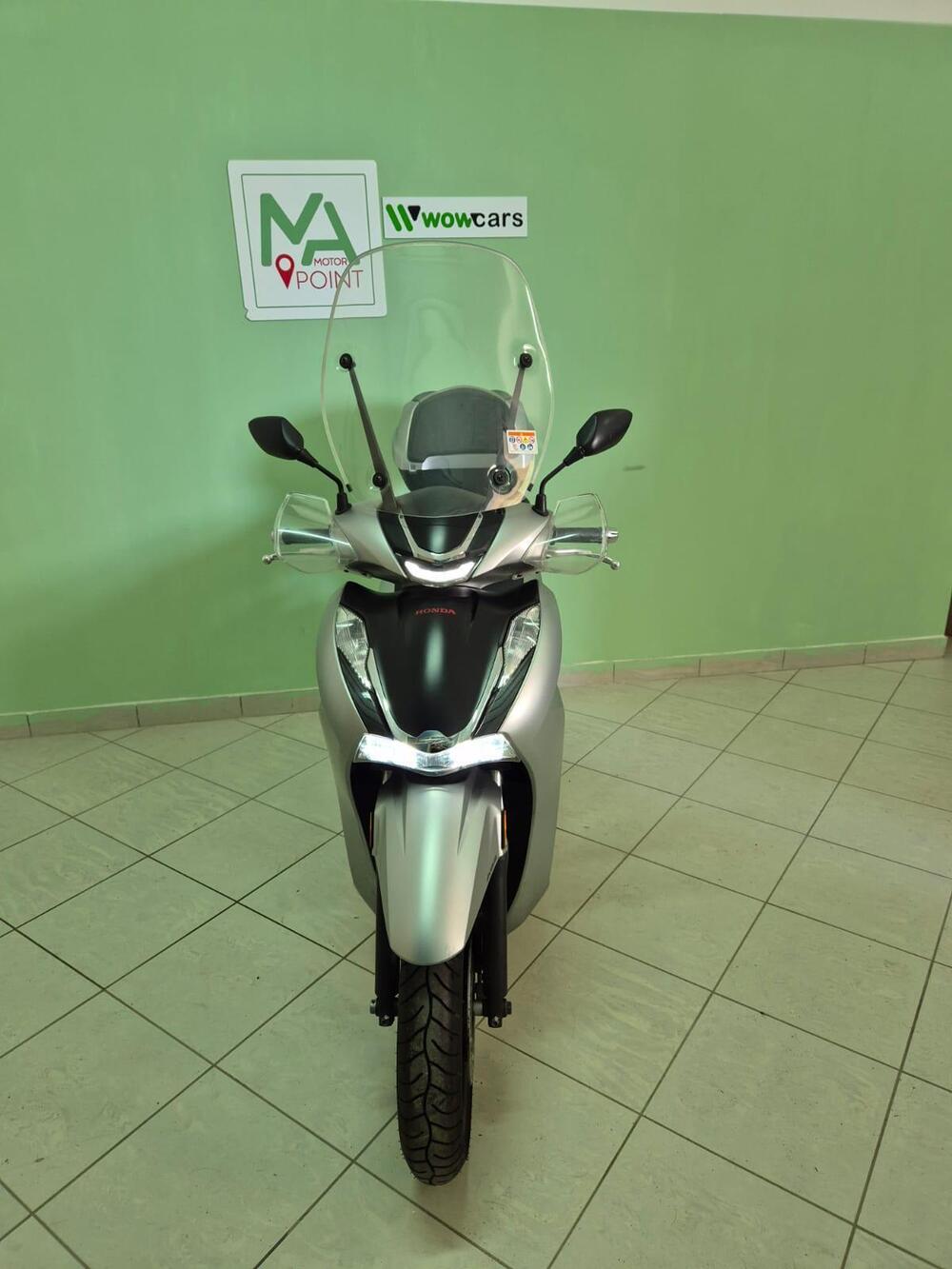 Honda SH 350 (2021 - 24) (4)