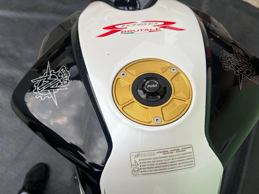 MV Agusta Brutale 1090 RR (2009 - 15) (11)