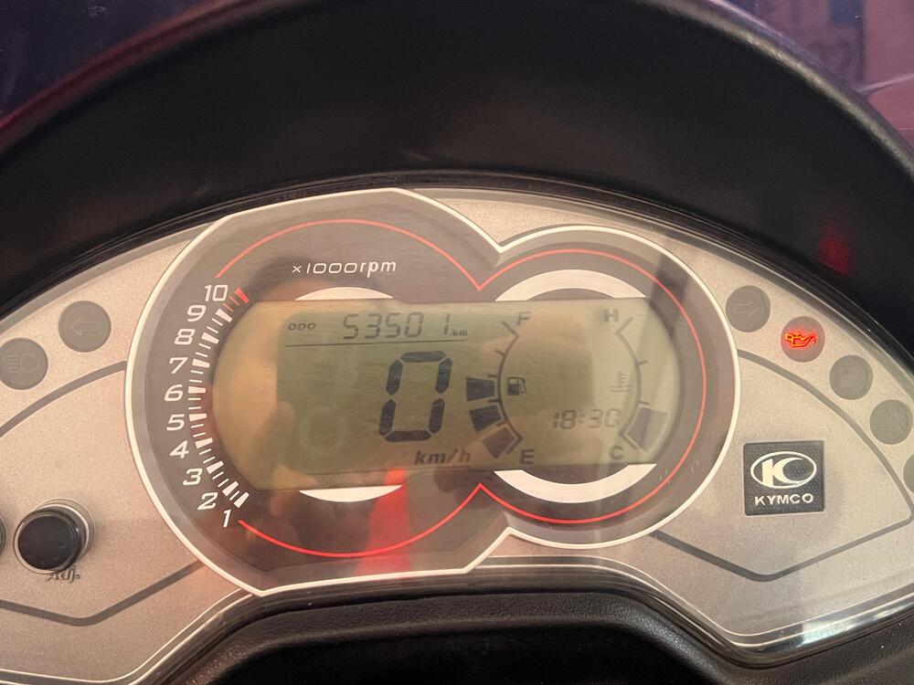 Kymco K-Xct 300i (2012 - 17) (5)