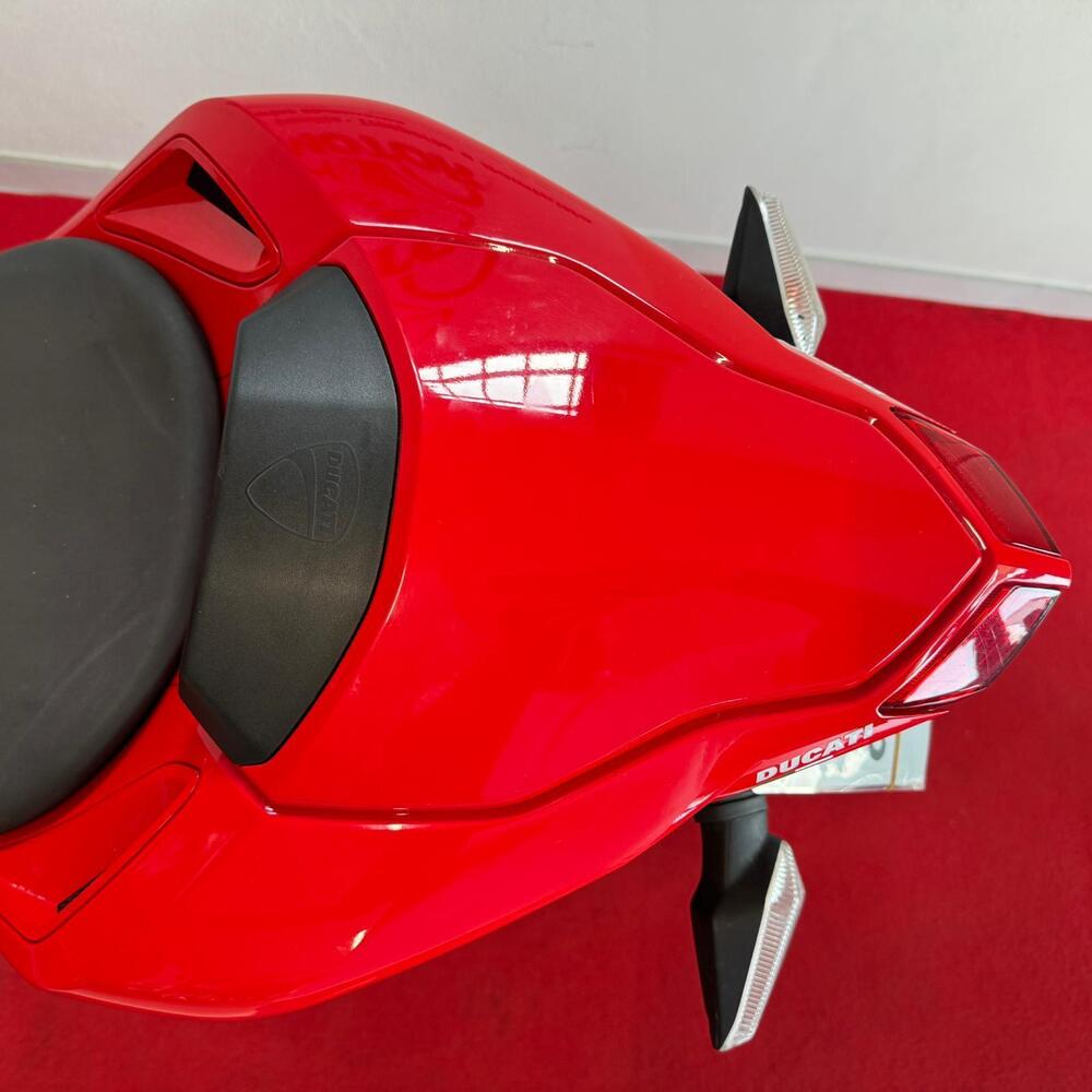 Ducati Streetfighter (2009 - 12) (8)