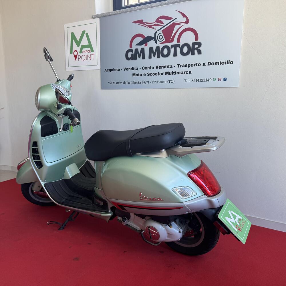 Vespa Granturismo 200 L (2)
