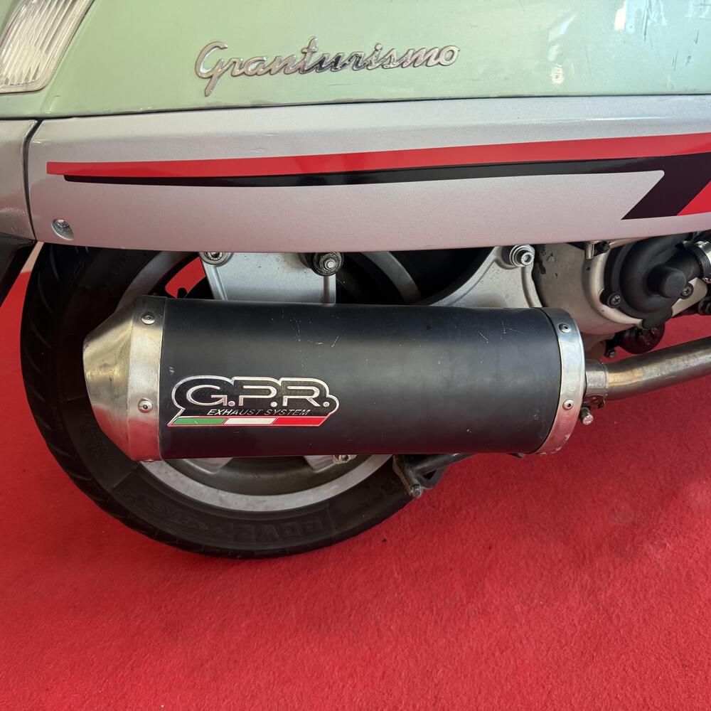 Vespa Granturismo 200 L (7)