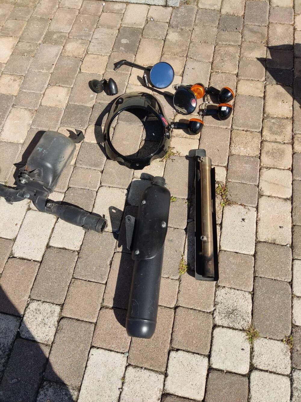 Royal Enfield Meteor 350 (2021 - 26) (15)