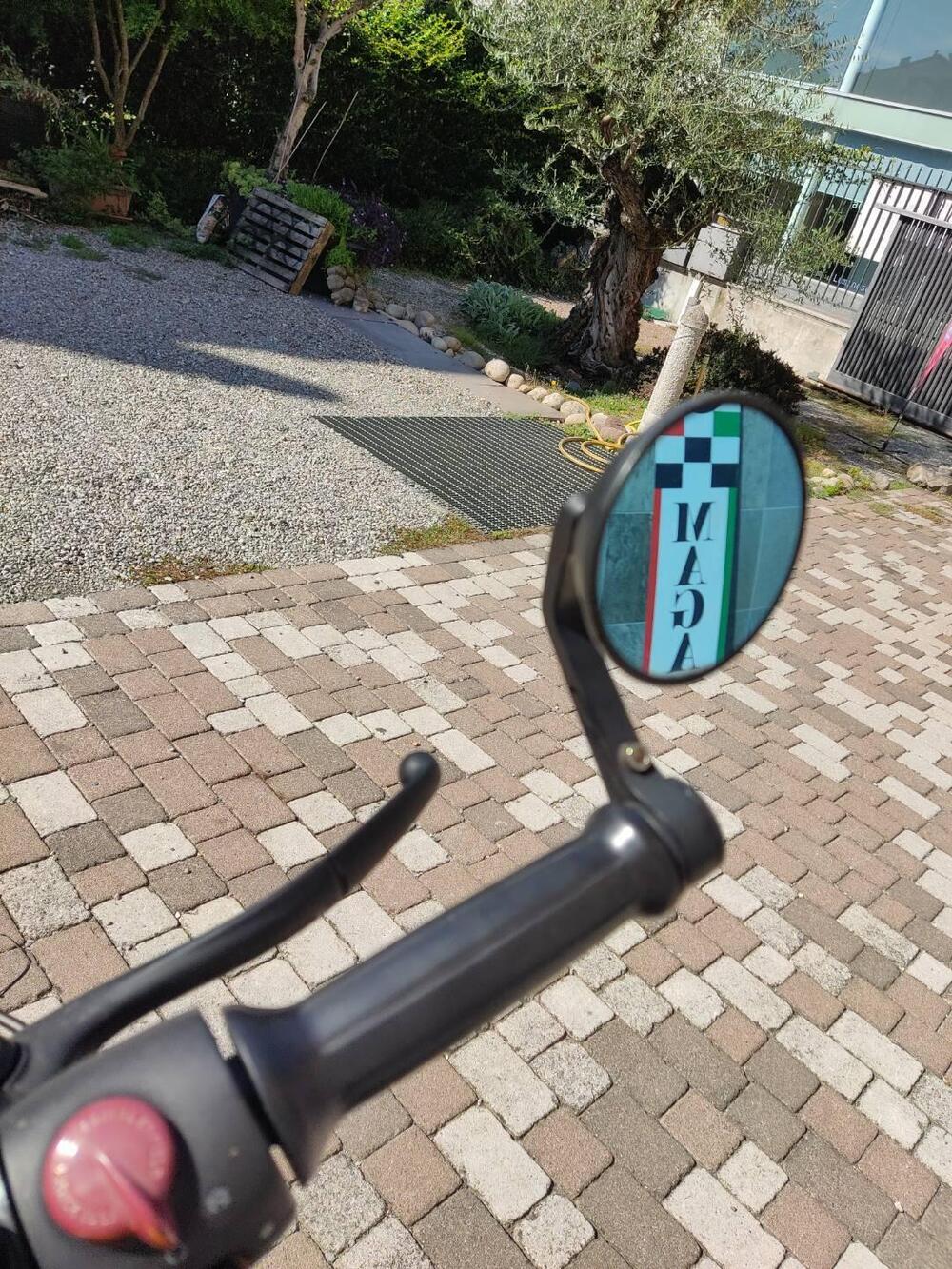 Royal Enfield Meteor 350 (2021 - 26) (9)