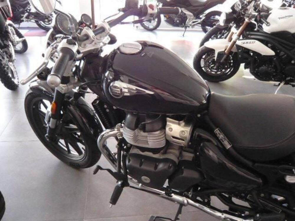 Royal Enfield Super Meteor 650 (2023 - 26) (3)