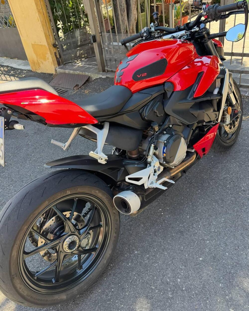 Ducati Streetfighter V2 (2022 - 24) (3)