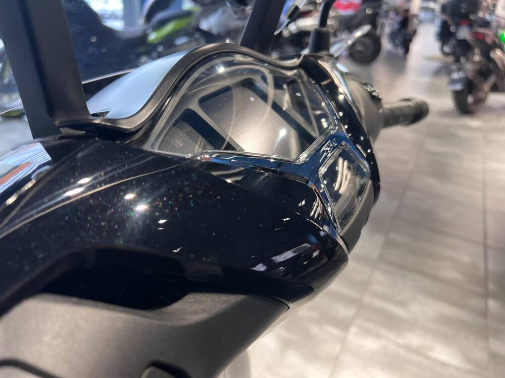 Honda SH 150i Sport (2024 - 25) (5)